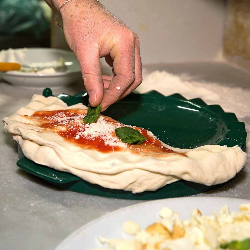 Preview: Kleine Calzone Presse